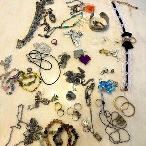 Huge jewelry bundle